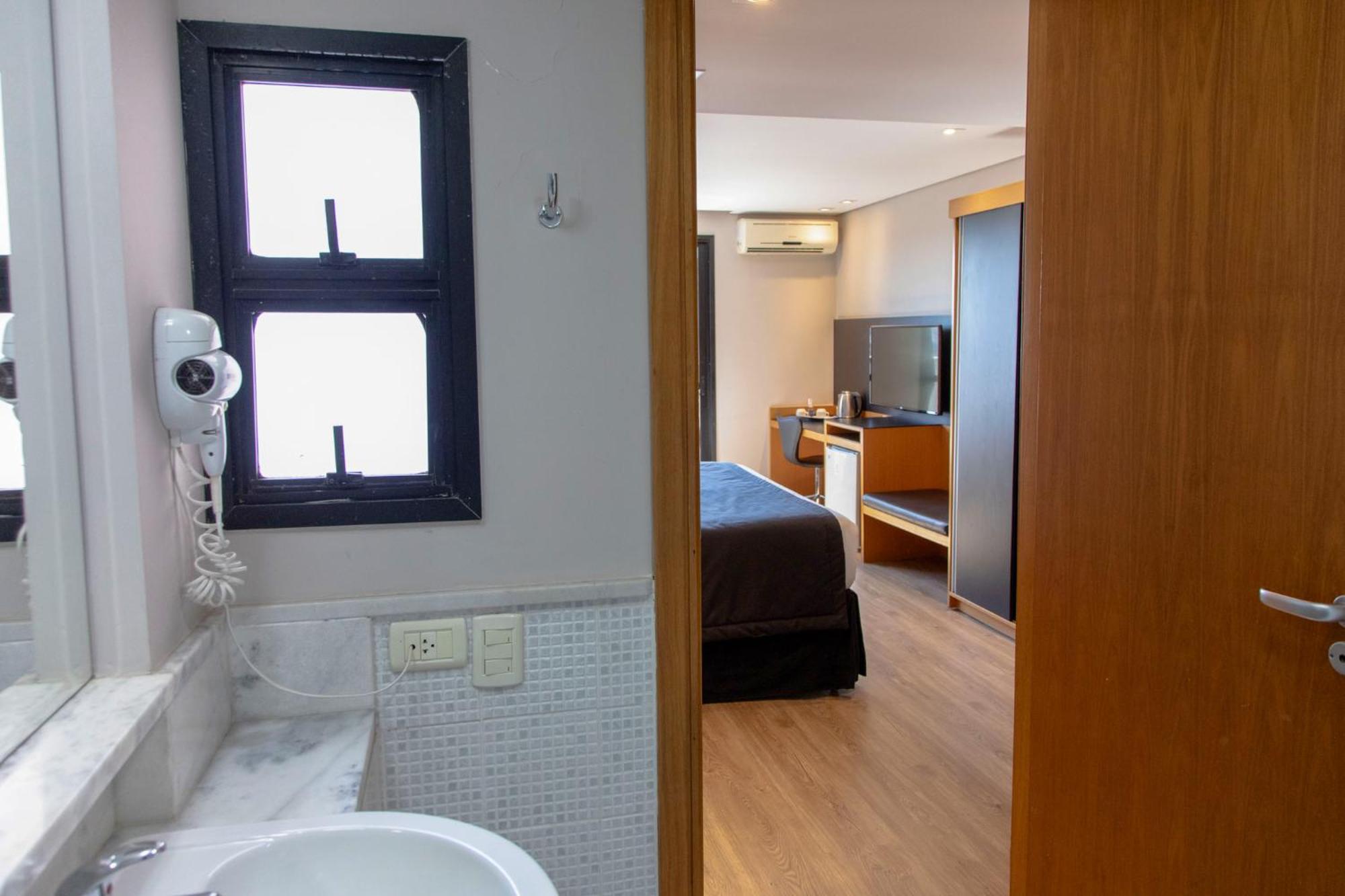Slaviero Curitiba Batel Hotel Kültér fotó